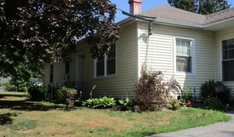733 Lake St, Auburn, ME 04210