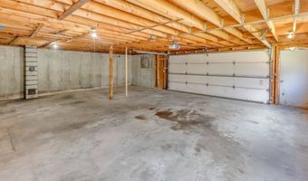 14 Lloyd St, Campton, NH 03223