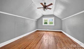72 Ivanhoe Ave, Asheville, NC 28806