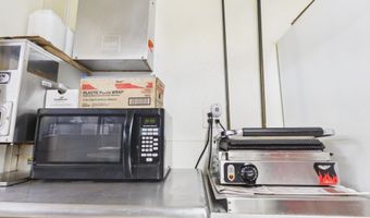 1807 White Pole Rd, Anita, IA 50020