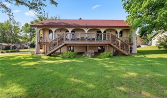 150 Lake Dr E, Annandale, MN 55302