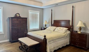 303 Oak Grove Dr, Bardstown, KY 40004