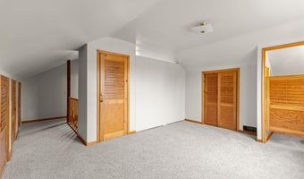 8464 Becker Ave, Allen Park, MI 48101