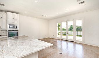 12038 Lake Estates Ave, Baton Rouge, LA 70810