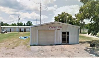 381 E Locke, Ashdown, AR 71822