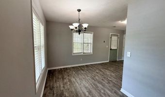 1010 DEKALB St, Auburn, GA 36830