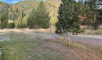 16 Smiths Ferry Dr, Cascade, ID 83611