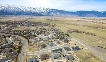 911 Holstein Ct, Gardnerville, NV 89460
