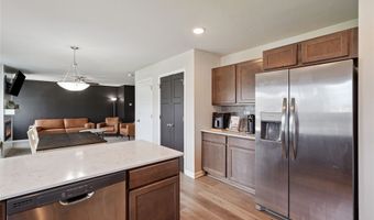 2714 NW 23rd St, Ankeny, IA 50023