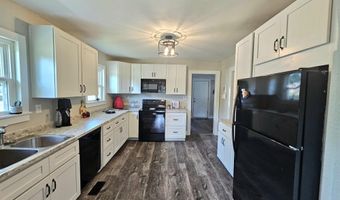 2002 Chouteau Ave, Baxter Springs, KS 66713