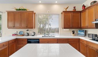 2225 David Pl, Carlsbad, CA 92008