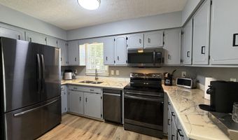 102 Cypress St, Bardstown, KY 40004