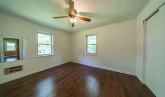 2389 Newport Rd, Batesville, AR 72501