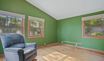 12 Sage Rd, Danbury, CT 06810