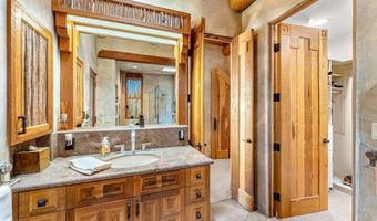 1084 N BOULDER Dr, Carefree, AZ 85377