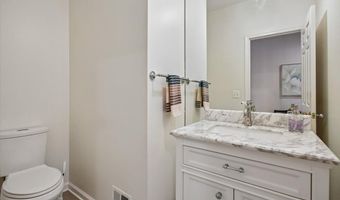 6113 GOLDTREE Way, Bethesda, MD 20817
