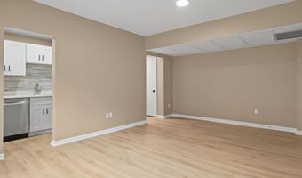 1909 KEY Blvd 11554, Arlington, VA 22201