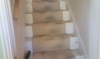 984 Roseland Rd, Alliance, OH 44601