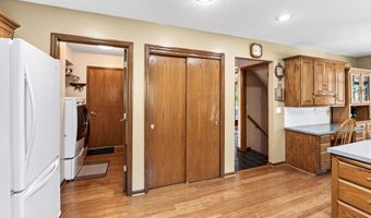 1520 Schropp Cir, Ashland, NE 68003