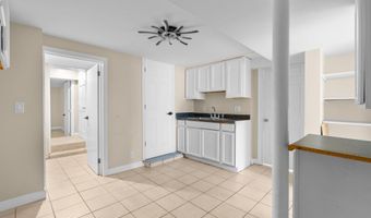 12 Homestead Pl, Branford, CT 06405