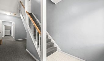 6 Dailey St C, Attleboro, MA 02703