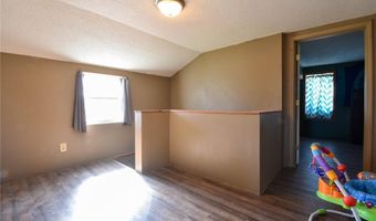 12012 Silver Creek Rd, Alhambra, IL 62001