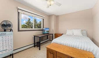 338 MANEWAL Dr, Cheyenne, WY 82009
