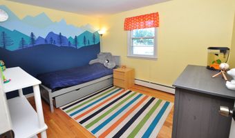 317 Perkins St, Bristol, CT 06010