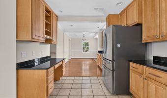 4705 22ND St N, Arlington, VA 22207