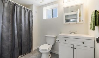 5625 SE JENNINGS Ave, Milwaukie, OR 97267