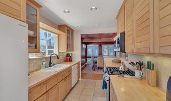 406 N Acacia Ave, Solana Beach, CA 92075