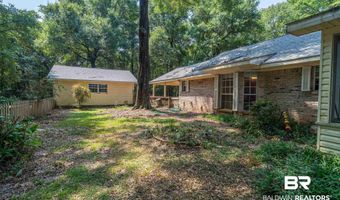 51678 Oakwood Dr, Bay Minette, AL 36507