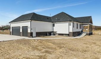 72780 Old Farm Trl, Armada, MI 48005