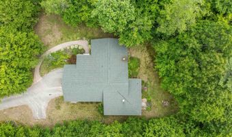 36 Weston Woods Cir, Campton, NH 03223