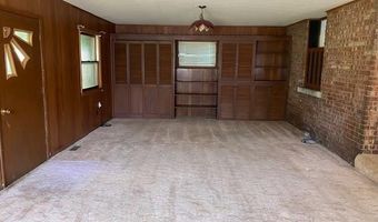 319 N 10th St, Atchison, KS 66002