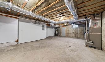 33 W End Ave B, Branford, CT 06405