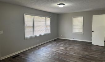 407 Pecan St, Albertville, AL 35950