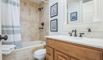 694 21st St, Avalon, NJ 08202