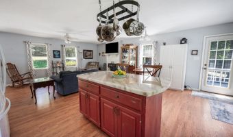 3105 Horseshoe Rd, Appomattox, VA 24522