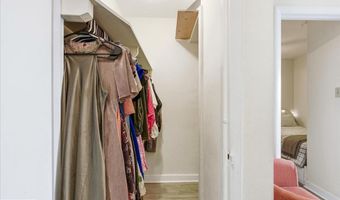 1111 ARLINGTON Blvd 801, Arlington, VA 22209