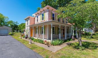 14 MAIN St, Frankford, DE 19945
