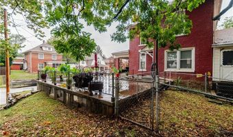 212 N 9th St, Atchison, KS 66002