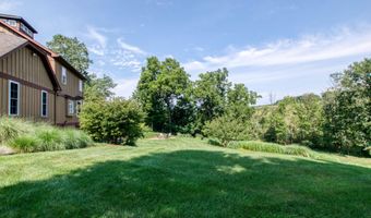6505 Old Darby Trl NE, Ada, MI 49301