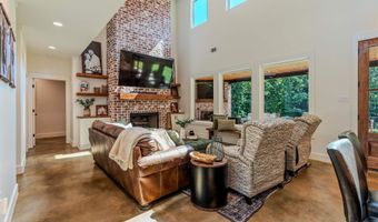 3009 Pine Hill Dr, Benton, AR 72019