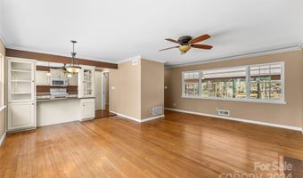 150 Lakeshore Dr, Asheville, NC 28804