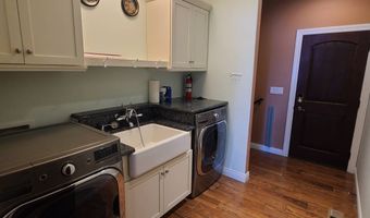 733 Minot Bch, Bottineau, ND 58318