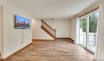 571 Burroughs Dr, Amherst, NY 14226