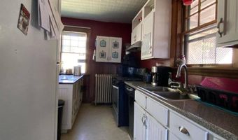 36 1st St, Bangor, ME 04401