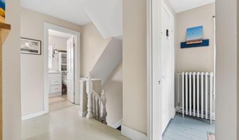12 Cherry St, Bath, ME 04530