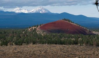 59649 Okanagan Ln, Bend, OR 97702